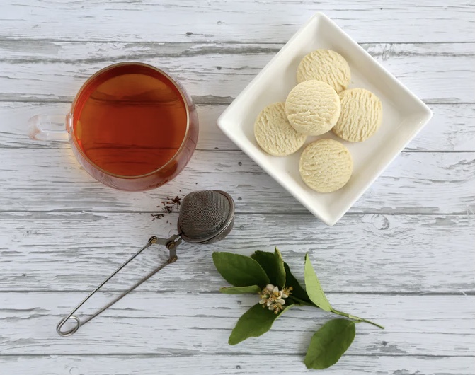 Ditch the bag and go loose. 
Tea: deliciously, plastic free at Unwrapped &amp; Refill 💚☕️