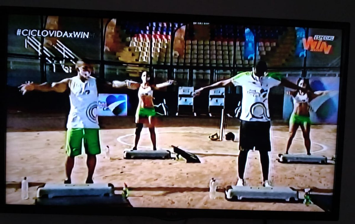 ROrozcl's tweet photo. Hagamos deporte en esta mañana en esta mañana de domingo solo por el canal win sports activa tu cuerpo con la ciclo vida en casa https://t.co/CWBMXP6mcV