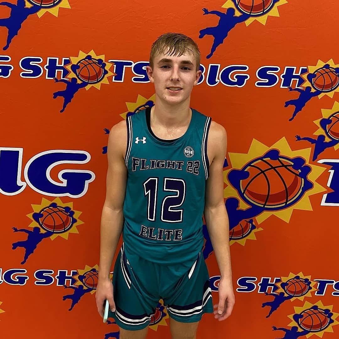 Flight 22 17 Elite <a href="/rise/">Rise</a> 59
<a href="/IMGABasketball/">IMG Academy Basketball</a> 56
Flight wins its 30th game on the season improving to 30-7 &amp; 28 of last 31 games. Great win in dramatic fashion w/ Brady Rankin hitting the OT game winner
21' @nbabrady23 23pts 17  2nd half
21' <a href="/cmillerr4/">charlie miller</a> 14pts
21' <a href="/NygieStroman/">Nygie Stroman</a> 8pts