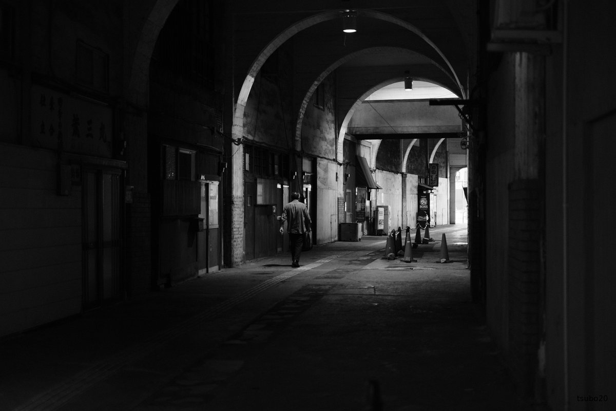 tsubo20's tweet photo. 鶴見線の国道駅を撮ってきたのでBlog更新しました。

#ファインダー越しの私の世界 #キリトリ世界 #風景写真
#fujifilm_xseries #fujifilm

【スナップ】鶴見線の国道駅【FUJIFILM X-T20】 https://t.co/wDyZbsGtwL https://t.co/nABa3mCTbs