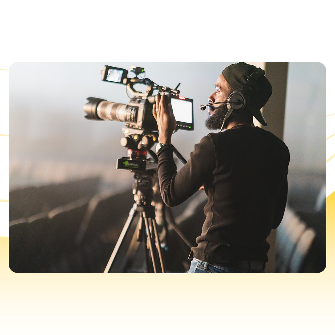 SummitIS's tweet image. Shout out to all the camera ops out there! It may seem to others that you&apos;re just pointing a camera at a person on stage, but we know there&apos;s SOOOO much more that goes into it! We&apos;re grateful for your skills behind the lens! #UnsungHeroesOfSunday