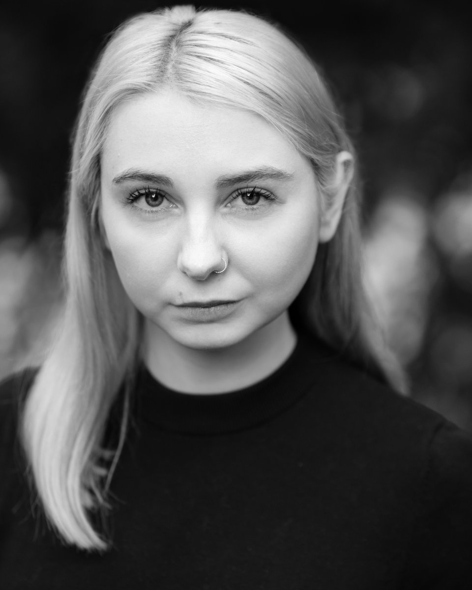 SCP_Headshots's tweet photo. When Jenny isn't acting, she's grooming dogs, so that got me thinking - can I think of some canine actor name puns.

Here's what I came up with:

- Jude Paw
- Woofie Goldberg
- Benedict Cumberbark

#headshots #actorheadshots #yorkshireheadshots #yorkshireactors #headshot https://t.co/2MNDBWuzSP