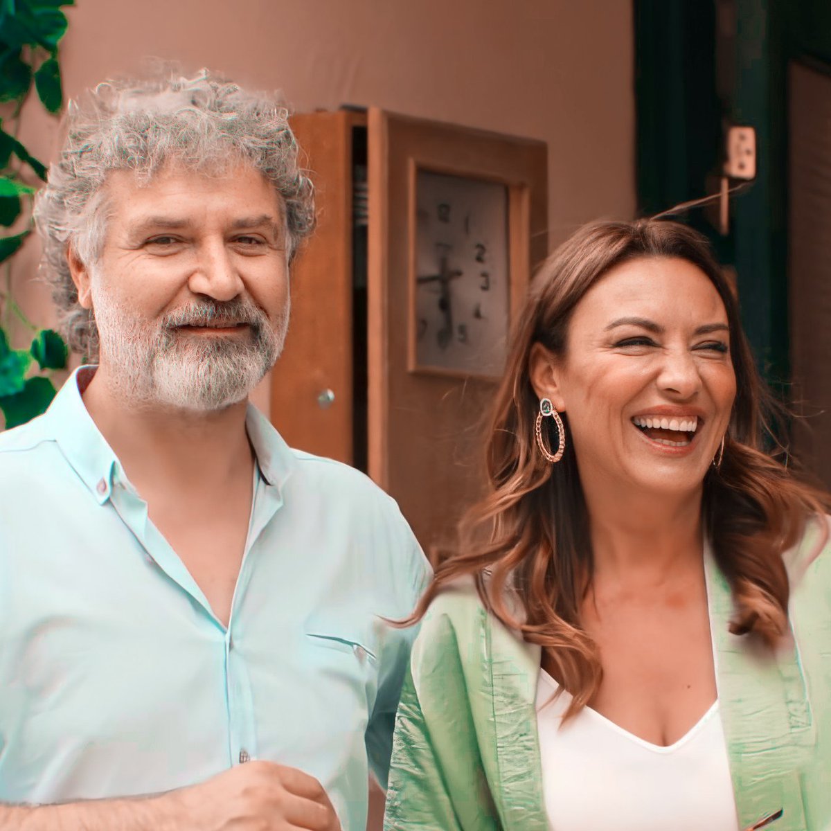 eminvegulriz's tweet photo. "Duyabiliriz fanlar hiç konuşmasa da."
#Çatıkatıaşk
#BurakTamdoğan ▪︎ #EbruAykaç
#EmRiz #BurEb https://t.co/kHbisNvHhj