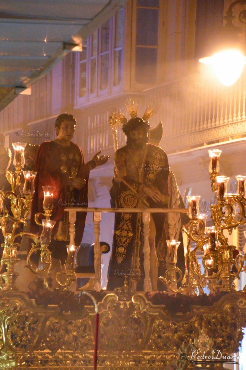 pduarte__'s tweet photo. Hace un año de tan extraordinaria salida del Señor de la Humildad. ¡Revivamos la vuelta a La Victoria! 

📸: #325Humildad'19 [@HdadHumildad @bctpasoespe]

#CofradíasMLG  #Octubre https://t.co/jexGnBceDX