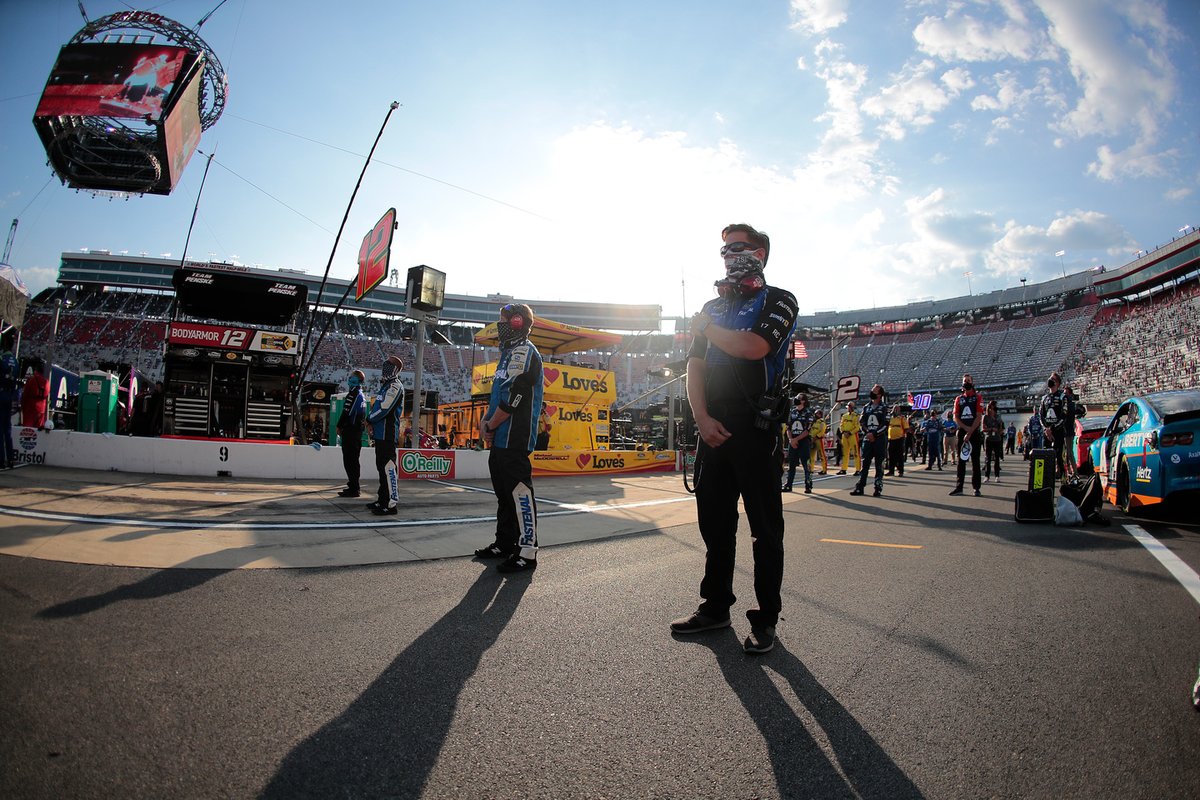 RFK17Team's tweet image. Tune In | Crew chief Luke Lambert (@LukeLambertCC) will be LIVE on the @RacingFanZone today at 12:15 p.m. ET.

racingfanzone.com

@roushfenway | #NASCAR