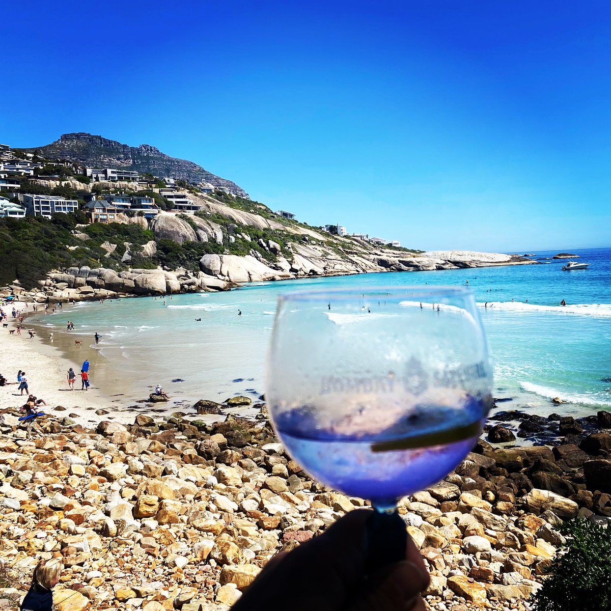 KeetvZ's tweet photo. Sho @CapeTown showed up today!! Cheers from Llundudno #LSLC! https://t.co/nIoTF0llXy