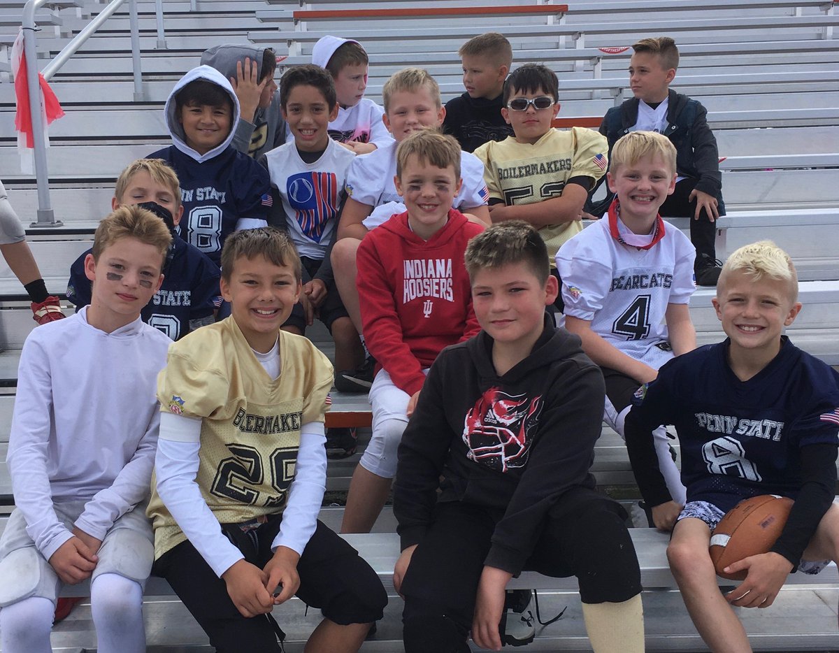 awstidham's tweet photo. Future Dragons #NPCFL #FootballFam https://t.co/Y4hAO63pSK