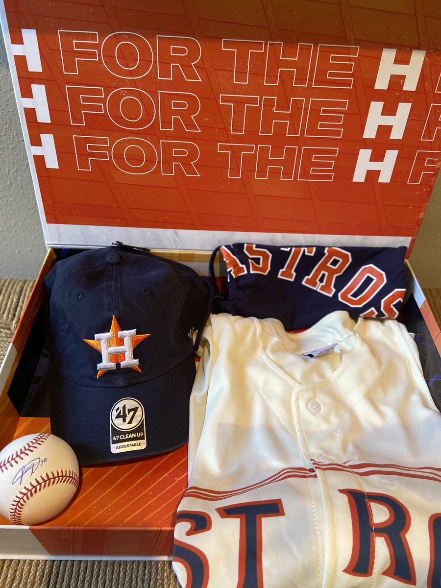 michaelschwab13's tweet image. Giveaway time!

I am giving away a signed Yuli Gurriel baseball🍍, Altuve jersey, Astros hat and mask; thanks to the @astros for sponsoring!

𝗛𝗲𝗿𝗲'𝘀 𝗵𝗼𝘄 𝘁𝗼 𝘄𝗶𝗻:

1. Follow me and tag a friend below
2. Like and retweet this post

Winner announced on 10/6 

#ForTheH