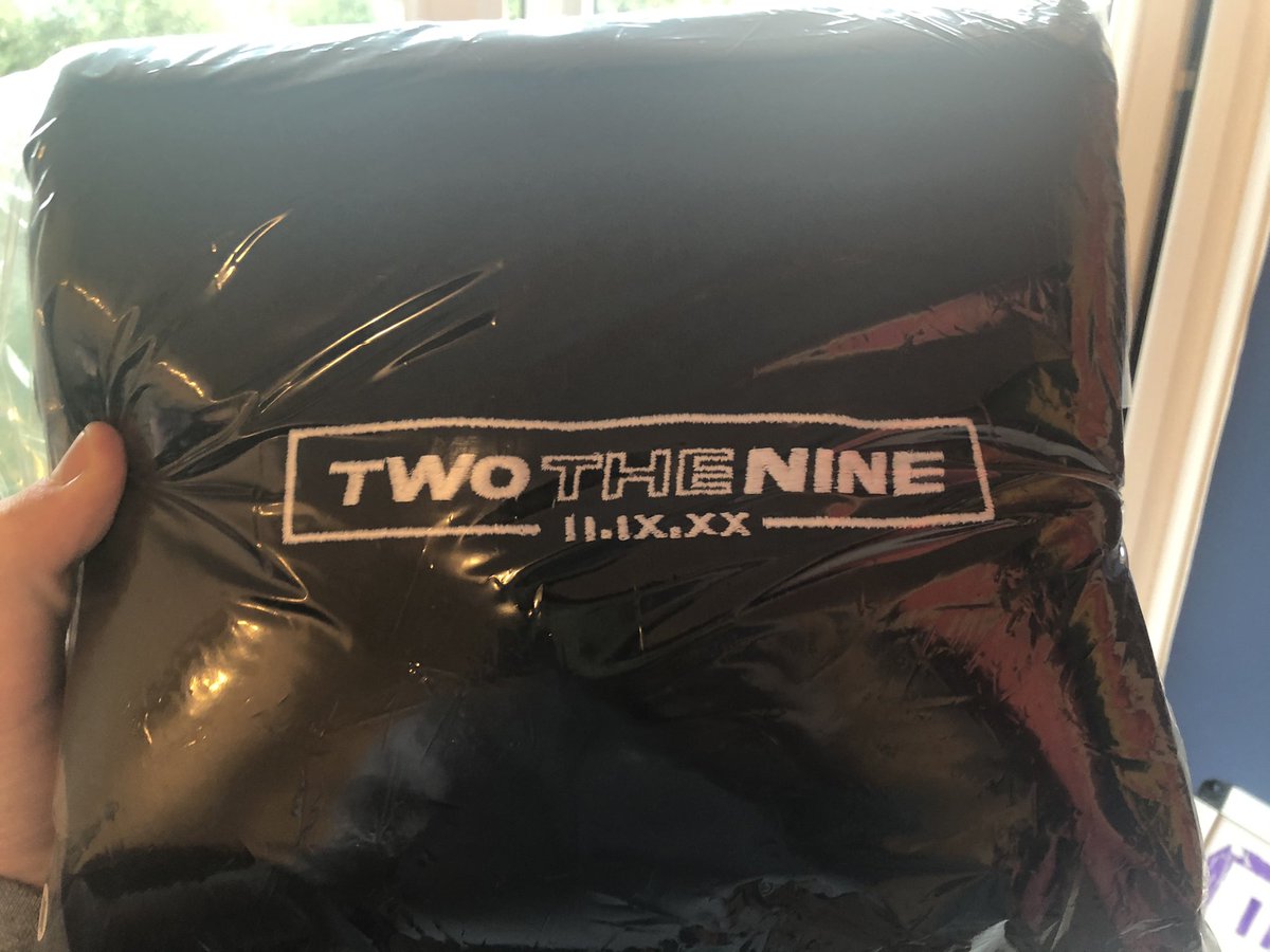 ChilcottDood's tweet photo. 👀 @2the9clothing https://t.co/eUoi0hC48g