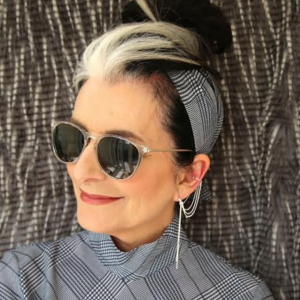 I love strong, independent, outspoken inspirational women so was super-excited when renowned fashion stylist and broadcaster @cathyocstylist agreed to do an interview - read the full article here bit.ly/2Lzg4Xy #interview #Entrepreneur #powerfulwomen