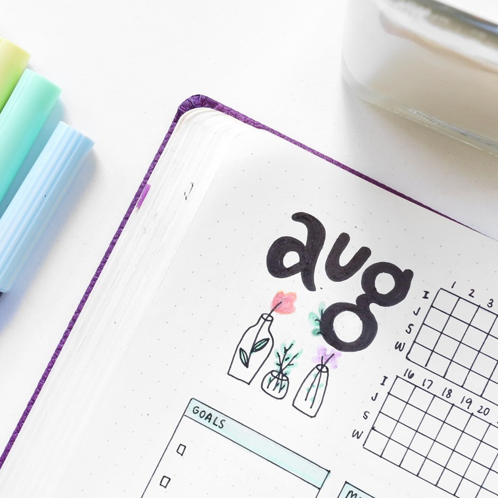 studyquilI's tweet photo. when it's the october and you finally remember that you still have photos of your august setup that you haven't posted yet 🥴
⠀⠀⠀⠀⠀⠀⠀
#bujogram #bujolayout #journalinspiration #showmeyourplanner #planwithme #artjournaling #doodles #doodling #doodl… https://t.co/rPugpHJl1X https://t.co/lP99Q1RGE5