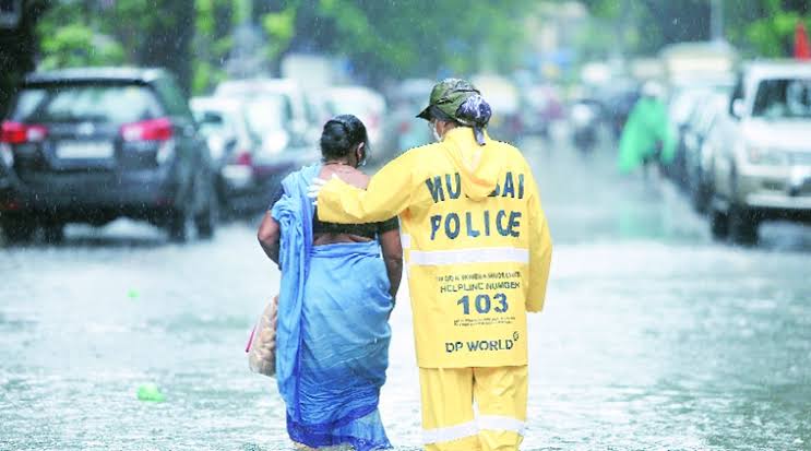 RClueX's tweet image. सद्रक्षणाय खलनिग्रहणाय! 
सलाम महाराष्ट्र पोलीस! 
#MahaPoliceMyPride
@DGPMaharashtra
#equalforensicrr