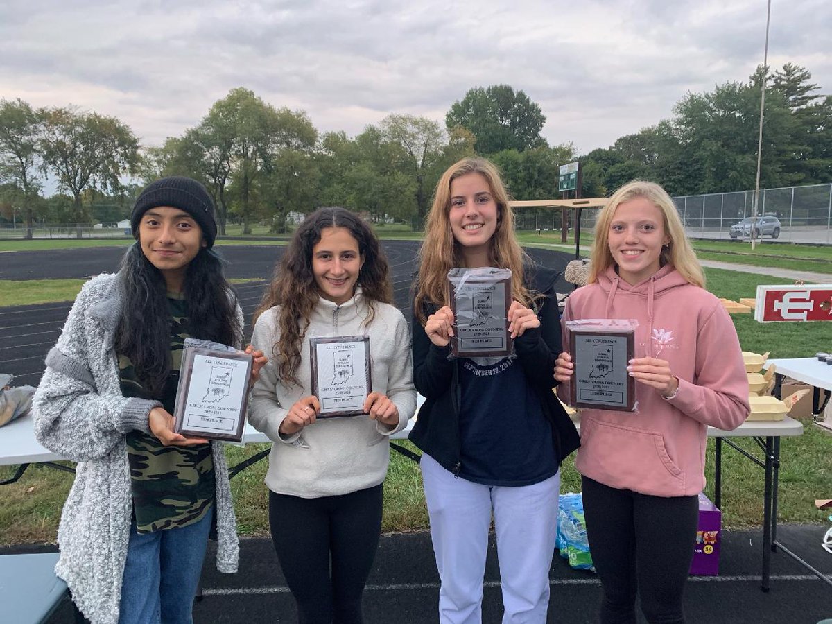 These young ladies earned All-SAC honors at Saturday's SAC XC Championship meet. The team tied for 2nd, but fell to 3rd on a tie breaker. They are primed for a big Sectional meet! Congratulations Lady Archers! #WordsANDActions #22equals1 #ArcherNation #ArcherStrong #RiseUp