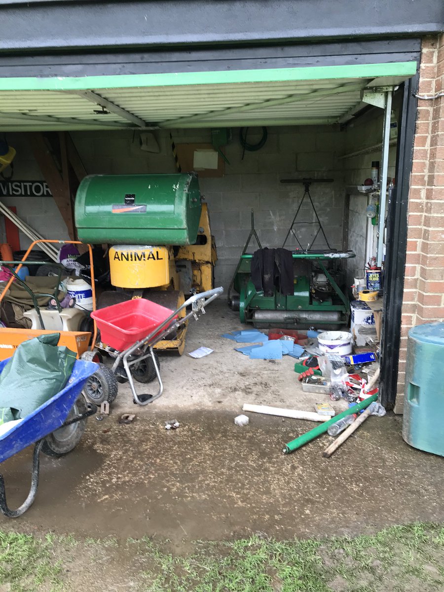 David Hodgson tweet media