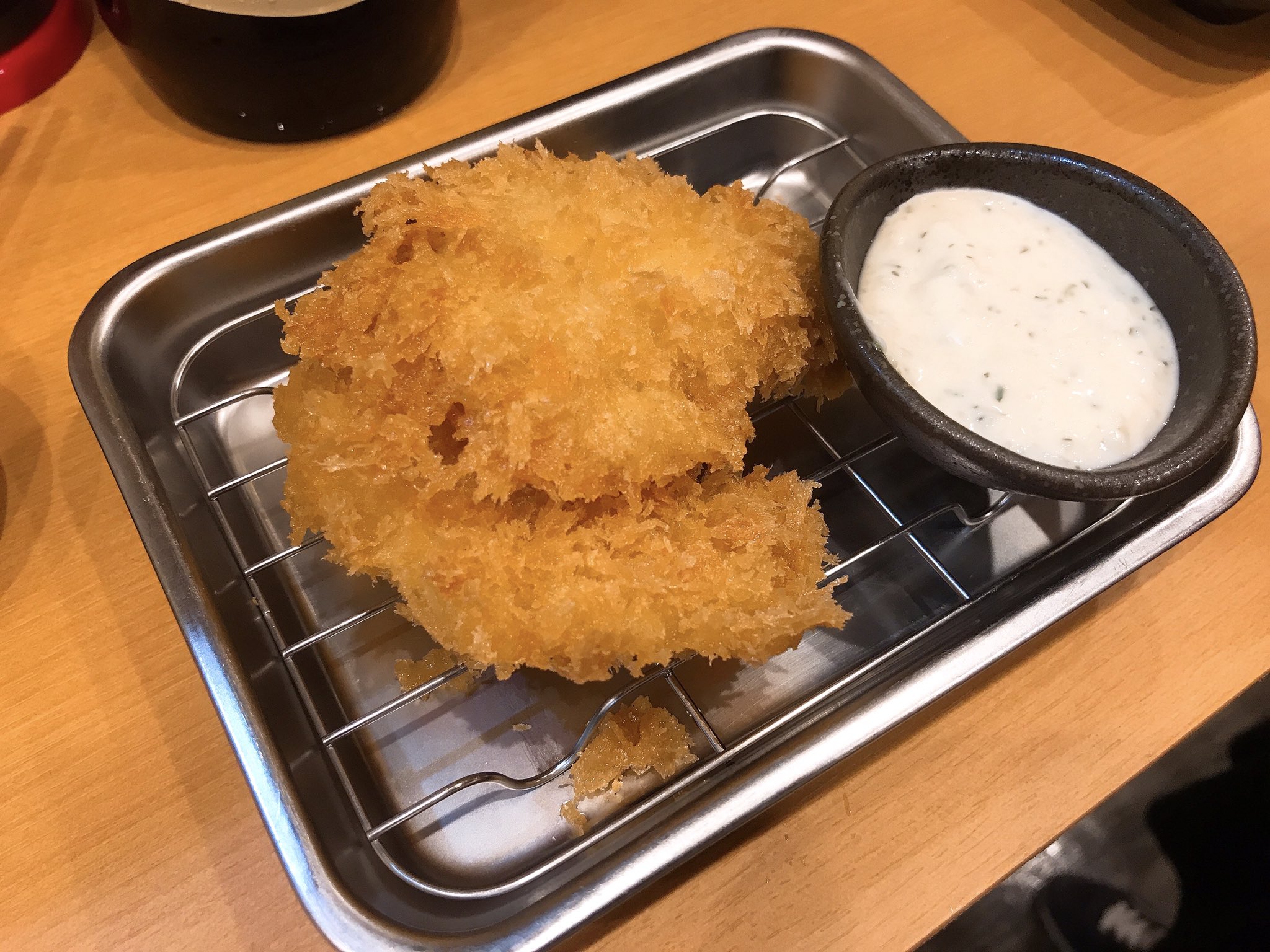 Shige Suica054 ナマズ フィリピン料理で食べるんですか 近くの居酒屋でいただきました 魚大好きなんで 食べた事無いのは ひとまず何でも口に入れてみたいです 笑 Twitter