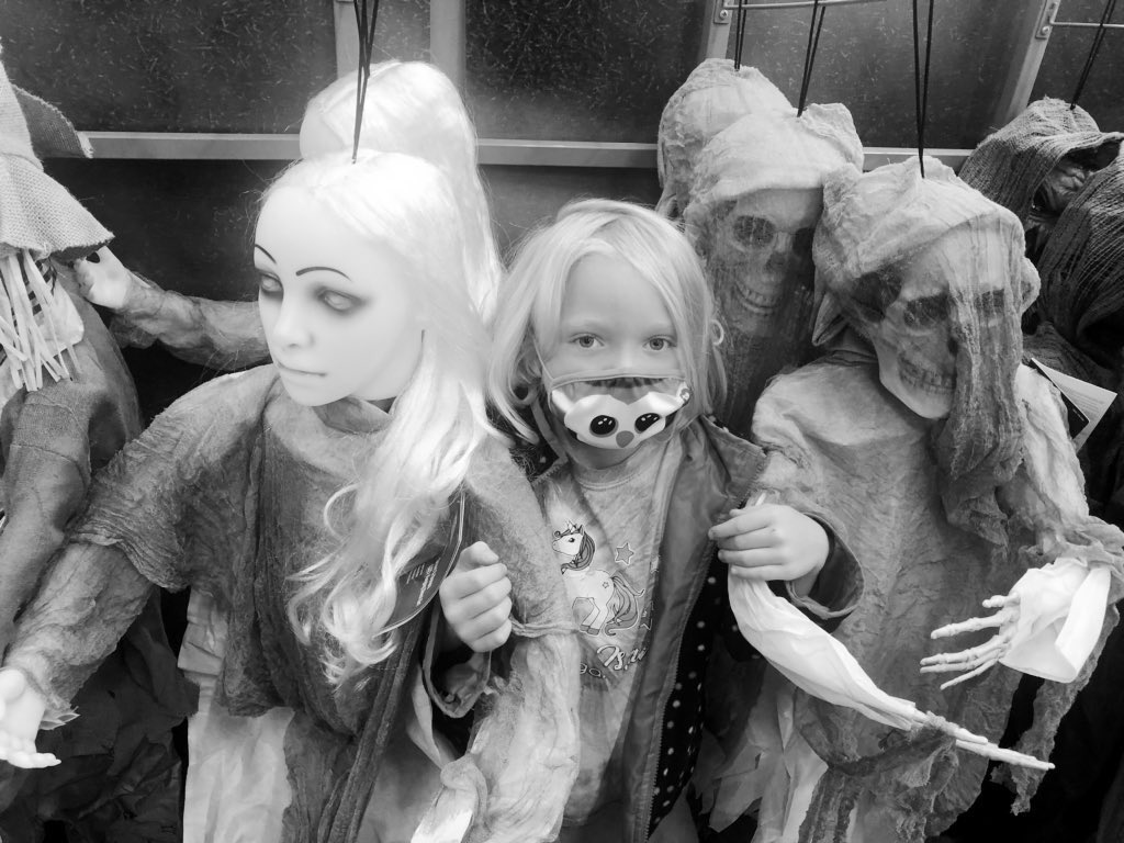 Jessica Harrison (@jharrisonhd) on Twitter photo 