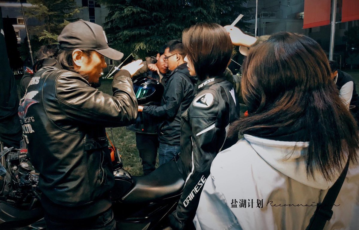 ji_lily's tweet photo. 🎬盐湖计划🎬 片场拍摄ing
🎬Saline Lake Project 🎬 Onset https://t.co/ihJZJfgc84