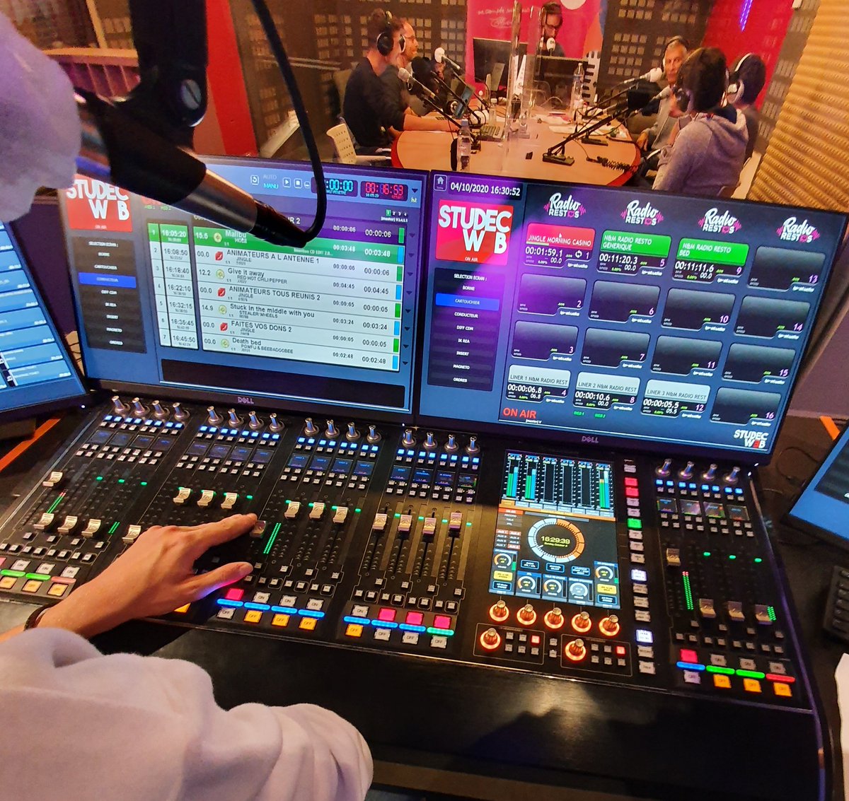 Franckm22's tweet photo. @larueofficiel @manulevyoff @Nagui @restosducoeur C'est la très belle Quasar de @ipstudioFr ! 😉😎😍 https://t.co/4gZ5wFXUq2