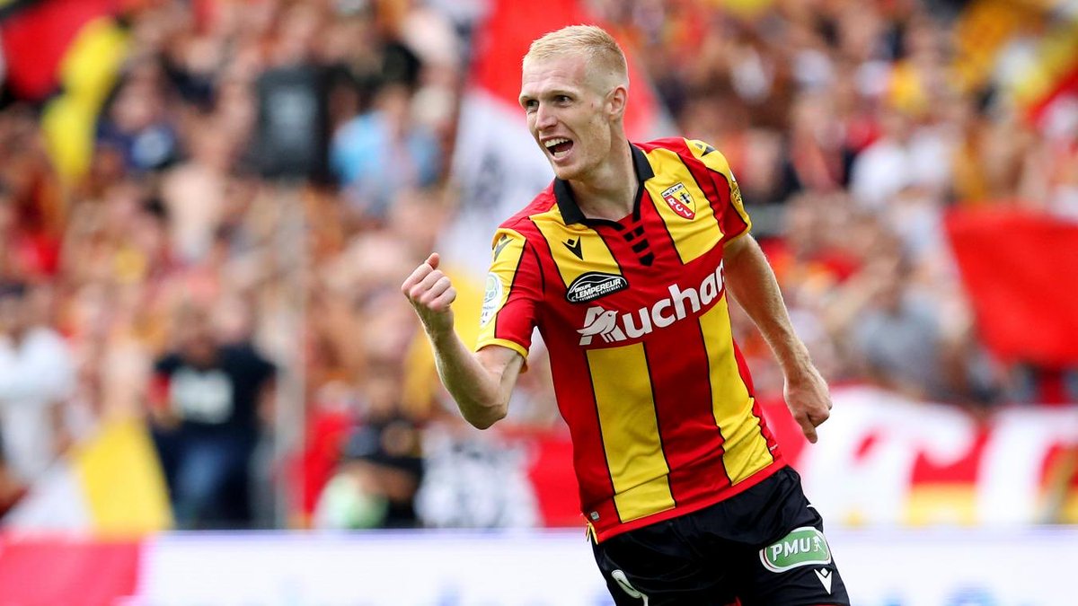 SystemFoot's tweet photo. [#Mercato🔄] #Lens va prêter Gaëtan #Robail à #Guingamp !

(@lavoixdunord) https://t.co/hxbQiPEJJ9