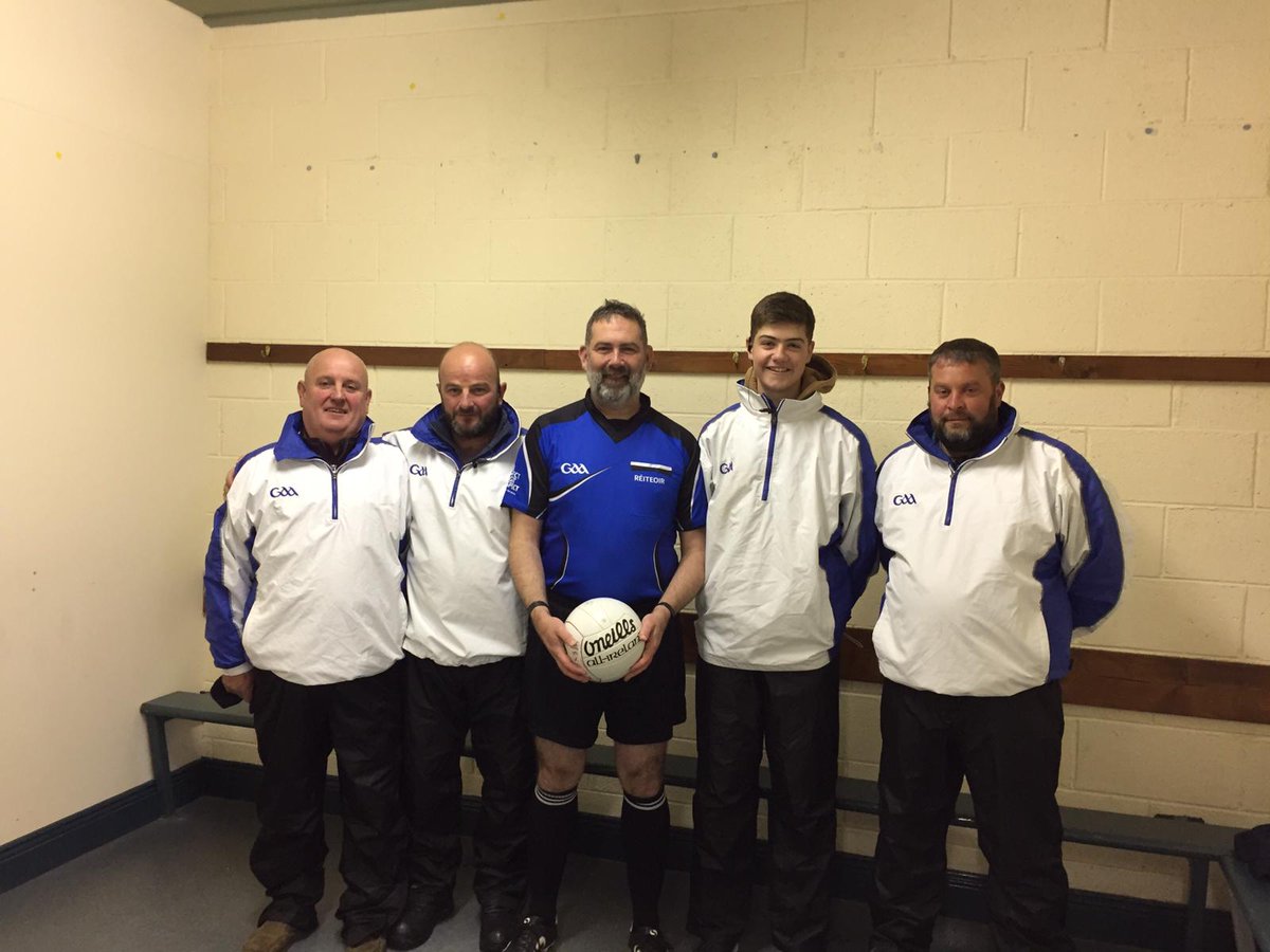 fintyreilly's tweet photo. @KilmoreGAAWex @RappsStarlights @CastletownM Thanks to all for the good wishes today.. And especially to my TEAM of Kilmore umpires.  Thanks also to @KilmoreGAAWex  for the presentation to commemorate the occasion..Much Appreciated. https://t.co/lvRkzOF61E