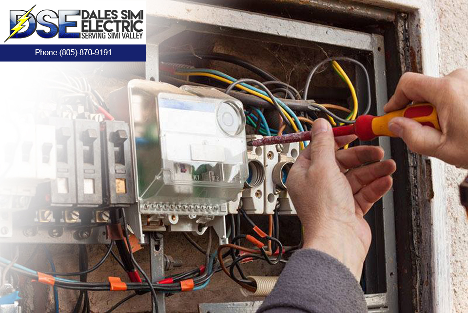 SimiElectric's tweet photo. Whether it’s exposed wires, damaged machinery or broken electrical outlets in your office that need fixing, we’re the people to call. 

Reach us on 805-870-919.

https://t.co/VNqD8Y6BF7

#ElectricalServices
#ResidentialElectricianinSimiValley
#electricianinSimiValley https://t.co/qisoTtBpLu