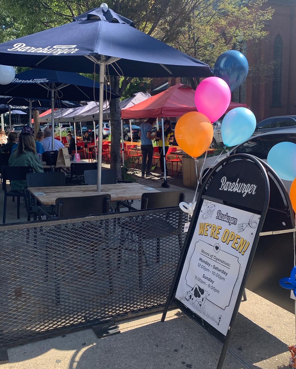 LICPartnership's tweet photo. LIC Springs Back is happening all day! Check out our site to see what your favorite local businesses are offering!
Centro Pizza Bar & Italian Kitchen Matted LIC Blend on the Water Bareburger
https://t.co/XozzZmfD6h
#liclocal #liclocalweekend #licspringsback https://t.co/Wf5ryr3ydC