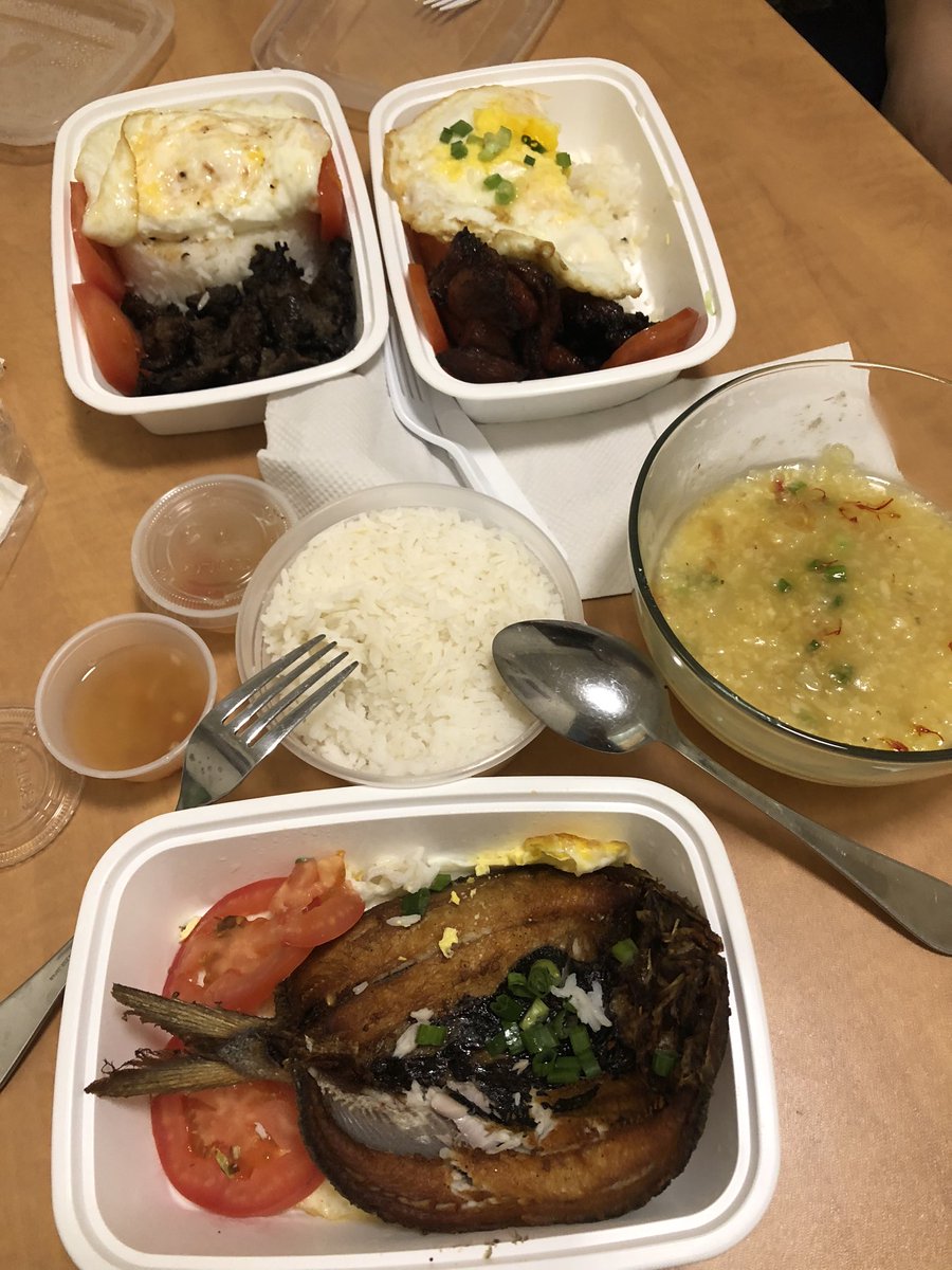 DLMQN's tweet photo. It must be Sunday Filipino breakfast day bc we got our tocilog, dasilog, tapsilog and arroz caldo from #bilao in the UES 😋 https://t.co/QwxQLfg0Mw