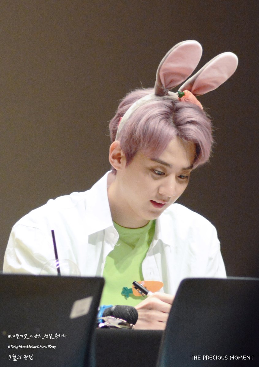 myprecious0710's tweet photo. 이친희로 태어나줘서 고맙고
틴탑의 천지가 되어줘서 고맙고
모든게 다 너무나 고마워💜

언제 어디서든 항상 응원하고 우는 쭉~~ 행복하자🥰

#10월의빛_이찬희_생일_축하해 #BrightestStarChunjiDay #TEENTOP #CHUNJI #틴탑 #천지 (@TEEN_TOP ) https://t.co/Bu9RSet7Na