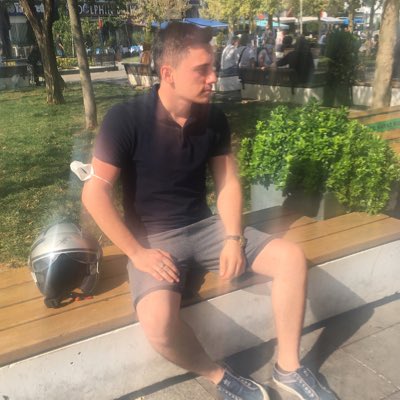 arfksrc's tweet photo. #YeniProfilResmi https://t.co/sLNbJlhOO5