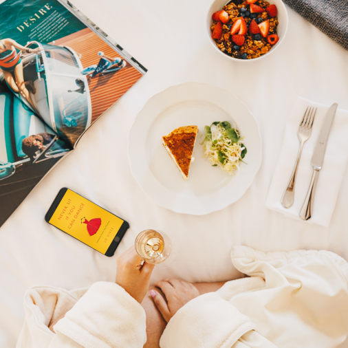 Waldorf_Chicago's tweet photo. Happy to continue our partnership with @bedsidereading to offer complimentary e-books and audiobooks to our guests! #OnTheDownload https://t.co/c5yhpa00MJ