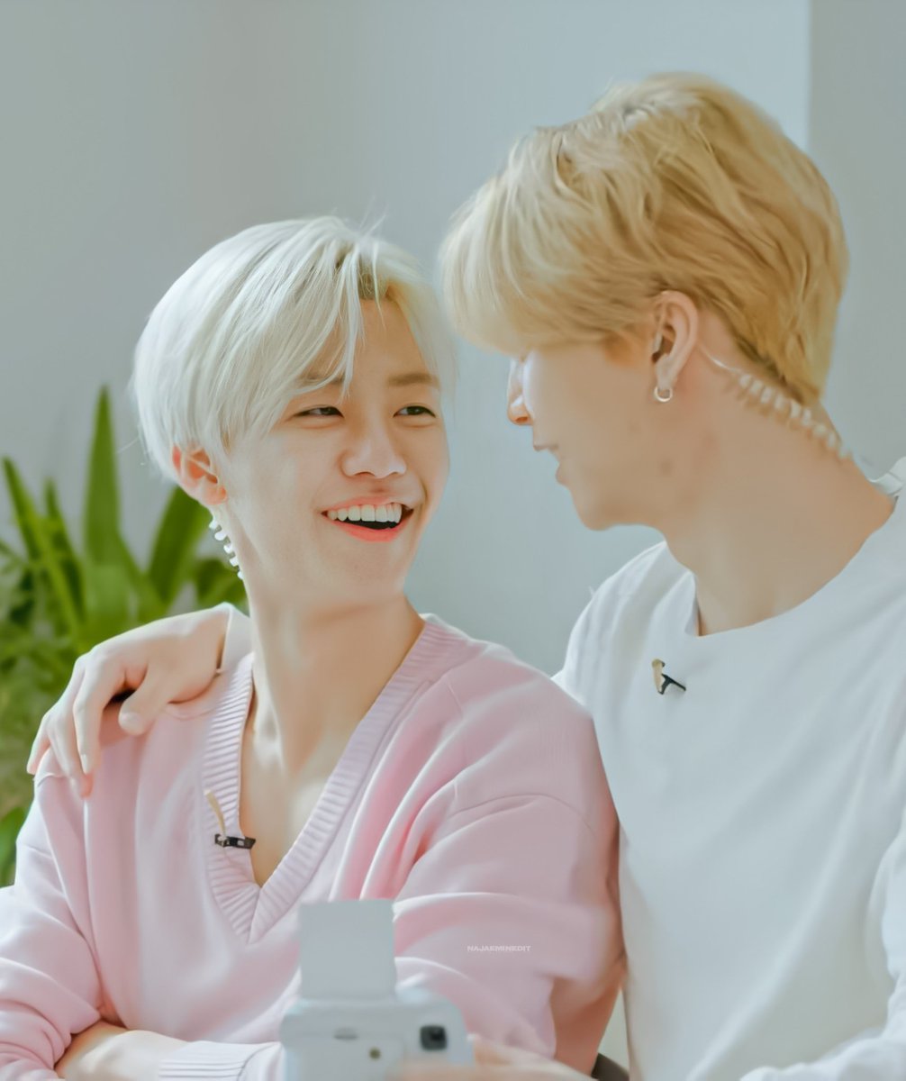 najaeminedit's tweet photo. ✨✨

#Awsaz #재민 #JAEMIN #JOHNNY https://t.co/Qk0mHpjWtv