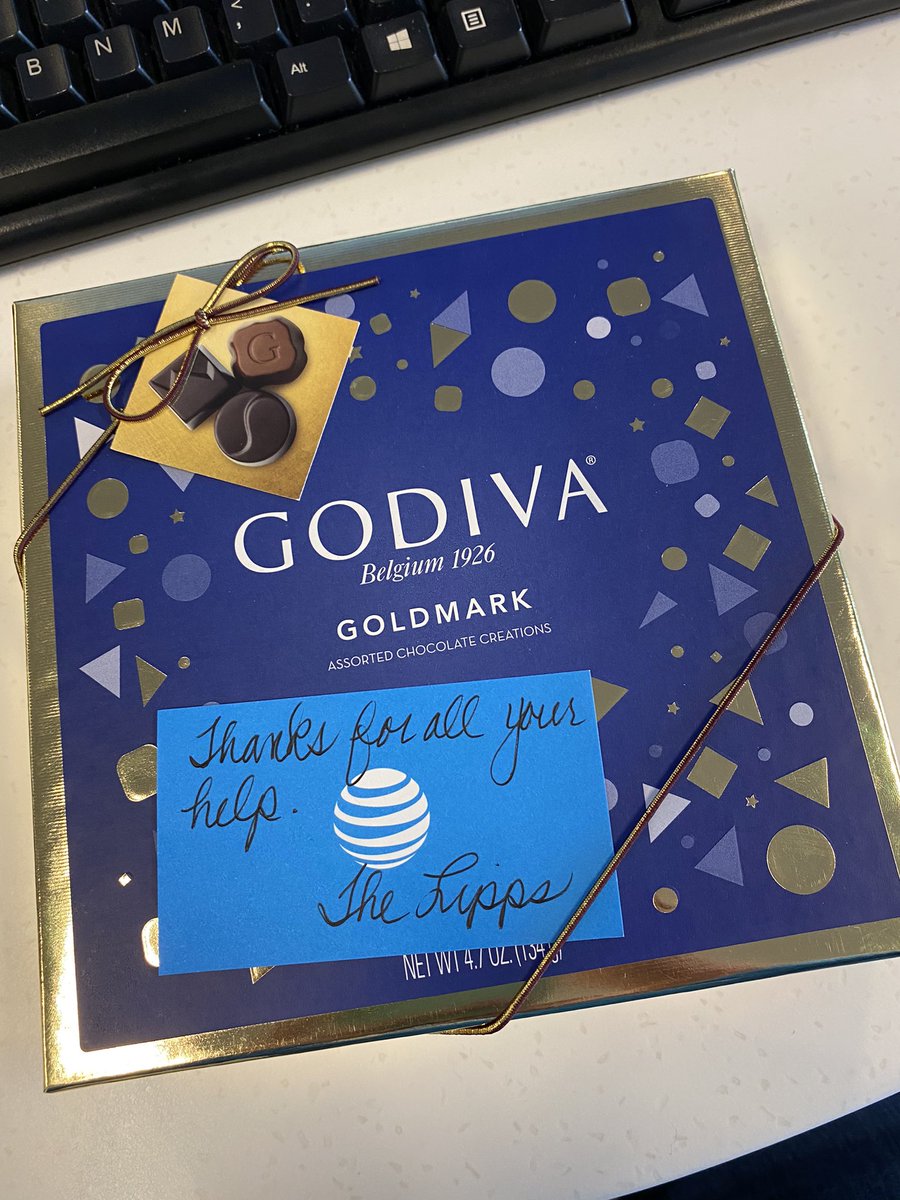 jayander96's tweet image. @PowerHousePlaza received chocolates from a customer that we help get their AT&amp;amp;T TV service working correctly! Now that’s AT&amp;amp;T At Your Service. #ProudASM @ATT @One_FLA @Silentjaye340 @drew_wagz @MilagrosMontout @jrluna11