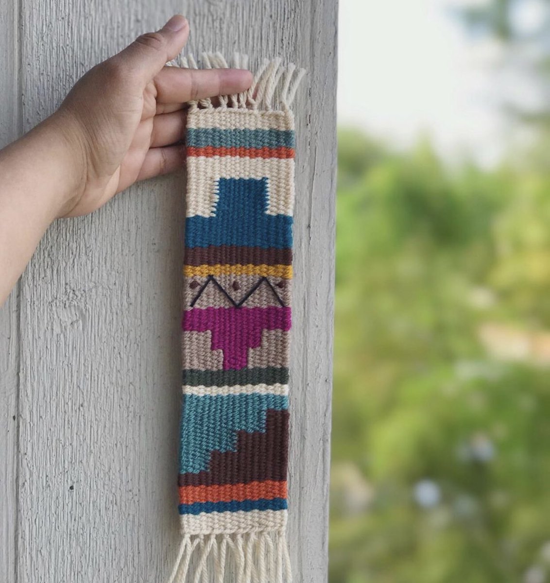 marisawoven's tweet photo. Bohemian Bookmark 15% off!

https://t.co/1nsOOKurow 

#bookmark #bohemianstyle #books #boho #handwoven #etsy https://t.co/rDRw8OBRi4