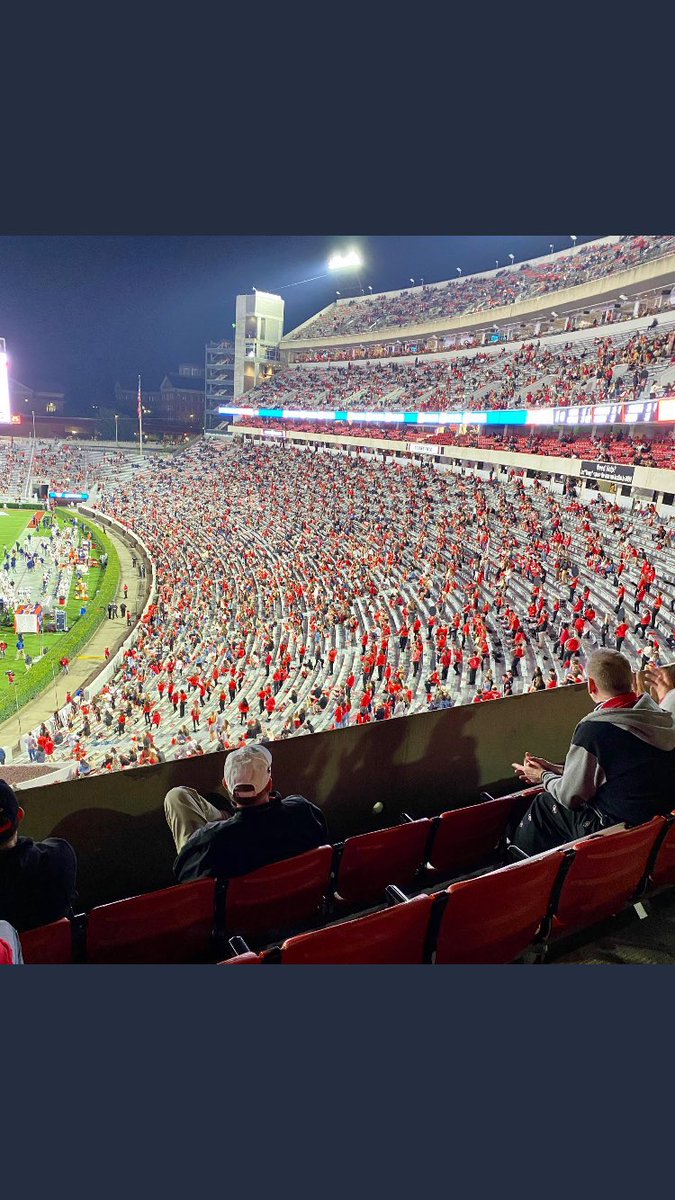 RadiNabulsi's tweet image. All the Covid cops can calm the hell down. #UGA did what it was supposed to do.