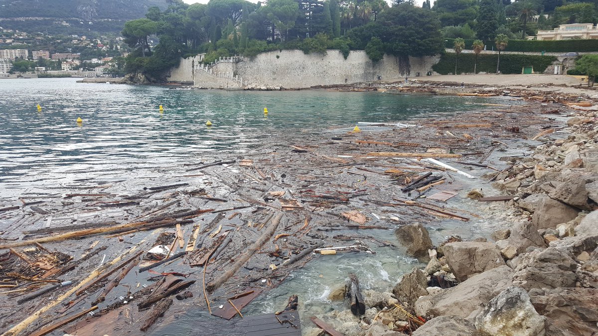 FanClubSeb's tweet photo. Plage de Passable Saint-Jean-Cap-Ferrat...
#AlpesMaritimes #alex06 https://t.co/ysDxLZxA9M