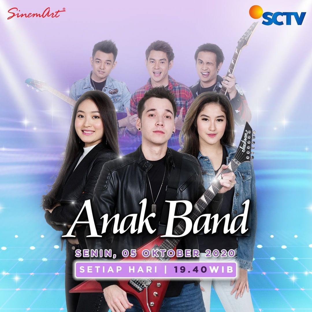 PunuhJessica's tweet photo. Ada yang datang dan ada yang pergi.
Kehidupan dan Sinetron hampir sama.
Good bye @istrikedua dan Welcome @anakband. https://t.co/ovs9pERYWY