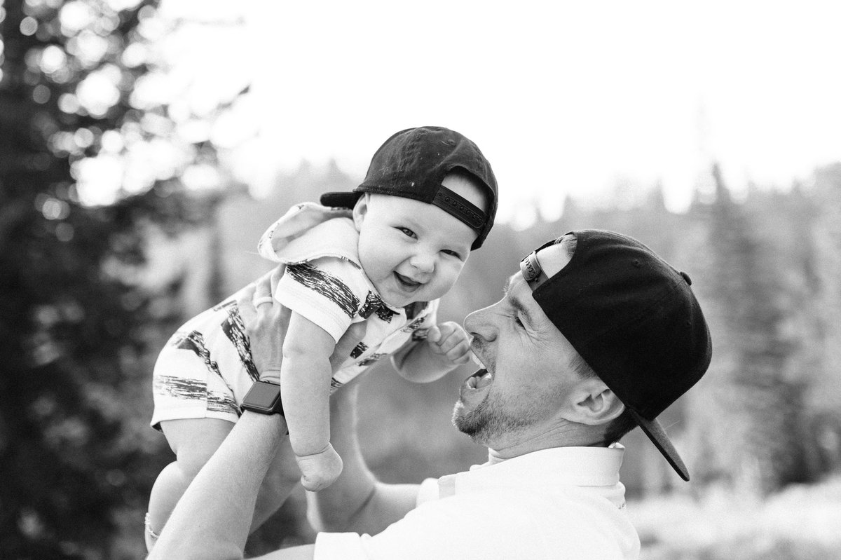 Christofferson6's tweet photo. Woke up this morning feeling extremely blessed &amp; grateful. Becoming a dad, even during a global pandemic, has been the best thing to happen in my life. I want this little guy to grow up in a world that spreads hope &amp; positivity around the world. #spreadhopelikefire https://t.co/zynURFp4fx