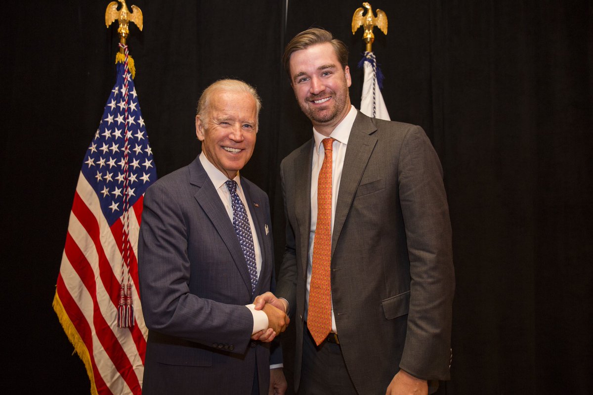 30 daysVP Biden with  @FSUHoops legend  @aprut in 2016.  #BasketballSchool