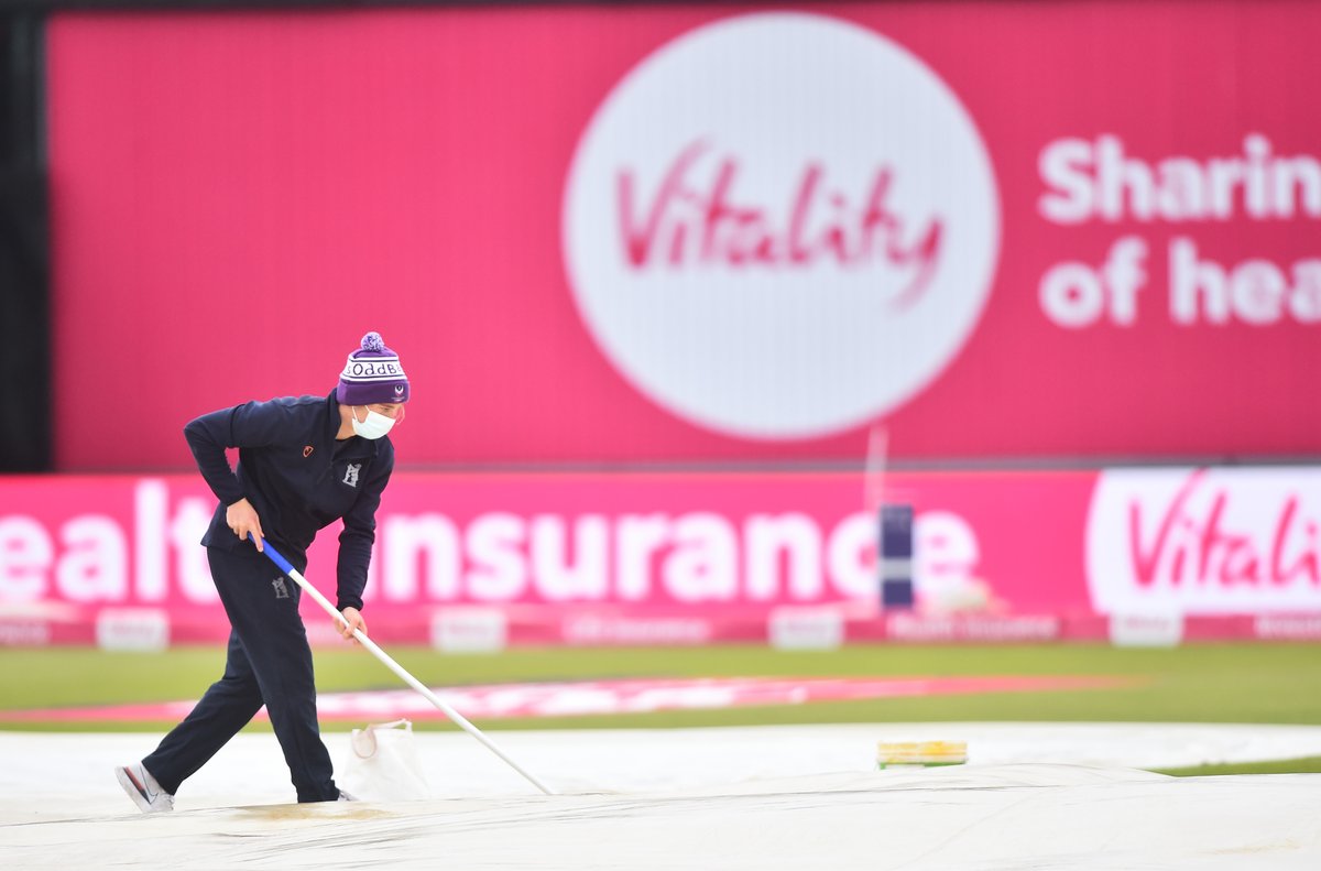 Edgbaston's tweet image. We're going to be a little bit biased for a moment..

- 55 hours of rain
- Over 75mm fell

Yet we got 3 excellent matches played by 4 deserving teams.

Thank you to @barnstonworth &amp;amp; your staff.

You're a credit, not just to us, but cricket as a whole. 👏

#Edgbaston #FinalsDay