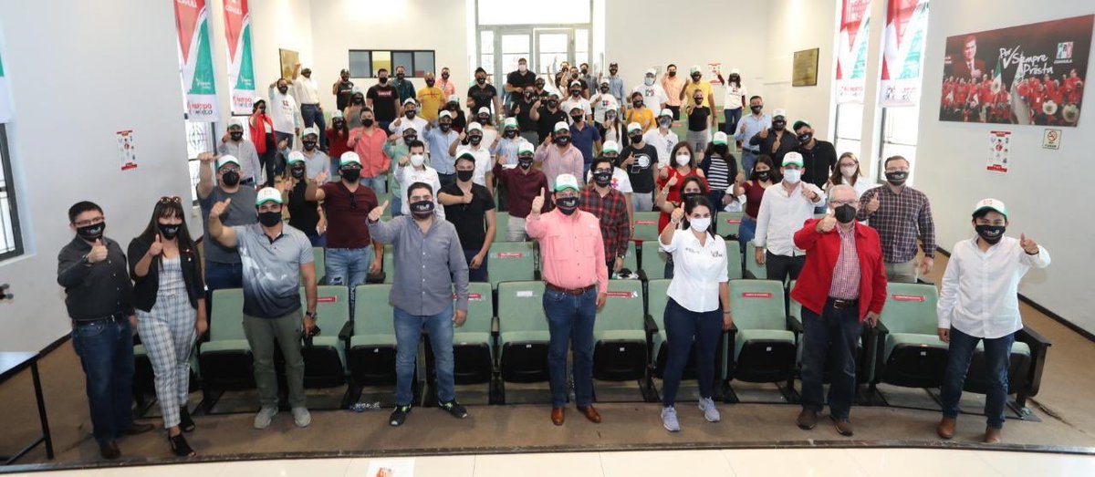 PRIMx_Coah's tweet photo. El #PRIMxSaltillo se suma al diálogo con jóvenes organizados por la @ASEPPCOAHUILA . El 18 de octubre vamos a ganar con @LuzMorales , candidata a Diputada Local, por el distrito 13.

¡Vota PRI! para #SeguirSeguros 👍🏽 https://t.co/D5TPIgkkUL