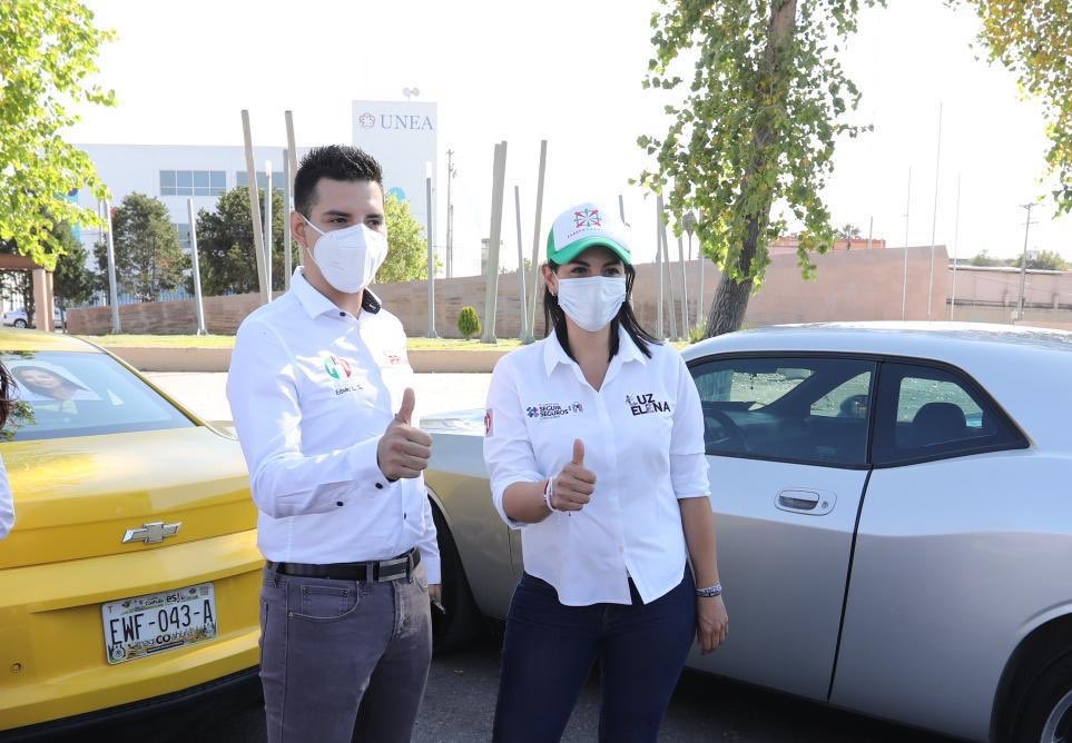 PRIMx_Coah's tweet photo. El #PRIMxSaltillo se suma al diálogo con jóvenes organizados por la @ASEPPCOAHUILA . El 18 de octubre vamos a ganar con @LuzMorales , candidata a Diputada Local, por el distrito 13.

¡Vota PRI! para #SeguirSeguros 👍🏽 https://t.co/D5TPIgkkUL