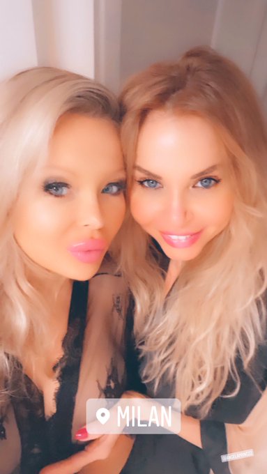 #JoannaBujoli &amp; @AngelaPrincess4 #sorelle #sisters #milano #Roma #luxury #fetish #Blondie #top #hot https://t<a href="/tag/joannabujoli"class="tags">#JoannaBujoli</a><a class="tags" href="/tag/angelaprincess4">@angelaprincess4</a><a href="/tag/sorelle"class="tags">#sorelle</a><a href="/tag/sisters"class="tags">#sisters</a><a href="/tag/blondie"class="tags"><span>#blondie</span></a><a href="/tag/hot"class="tags"><span>#hot</span></a><a href="/tag/luxury"class="tags"><span>#luxury</span></a><a href="/tag/milano"class="tags"><span>#milano</span></a><a href="/tag/fetish"class="tags"><span>#fetish</span></a><a href="/tag/top"class="tags"><span>#top</span></a><a href="/tag/r"class="tags"><span>#r</span></a>