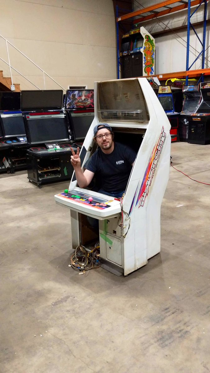 legacy_dave's tweet image. This is the ideal arcade tech. You may not like it, but this is what peak arcade maintenance looks like.