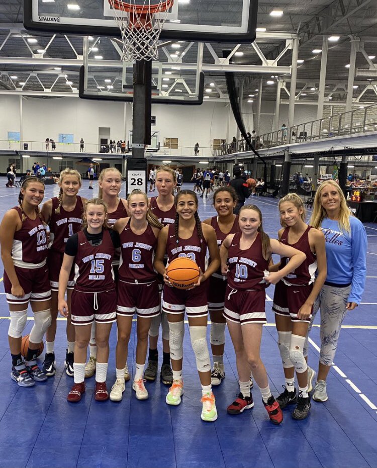 Soooo pumped to play in the championship with my NJ Belles fam at the HG Girls Championship at 3:30 on Court 2!!! Let’s finish off the season strong! <a href="/njbelles/">North Jersey Bennett Alumnae</a> <a href="/CoachAliNap/">Coach Ali Napolitano</a> <a href="/CoachTinyGreen/">ellonya Tiny Green</a> <a href="/NYGHoops/">NYGHoops</a> <a href="/GthingBBall/">gthingbasketball</a>