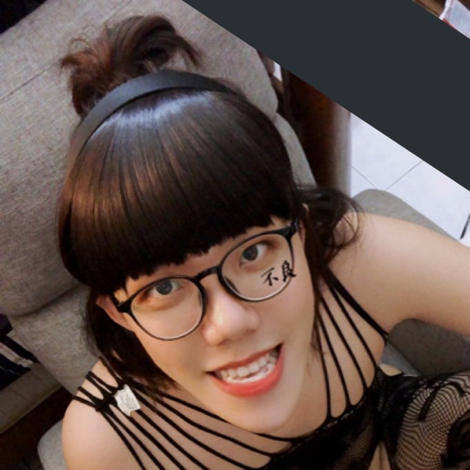 #NewProfilePic (新個人資料照片) https://t.co/KUXrFq3u2b<a href="/tag/newprofilepic"class="tags">#NewProfilePic</a>