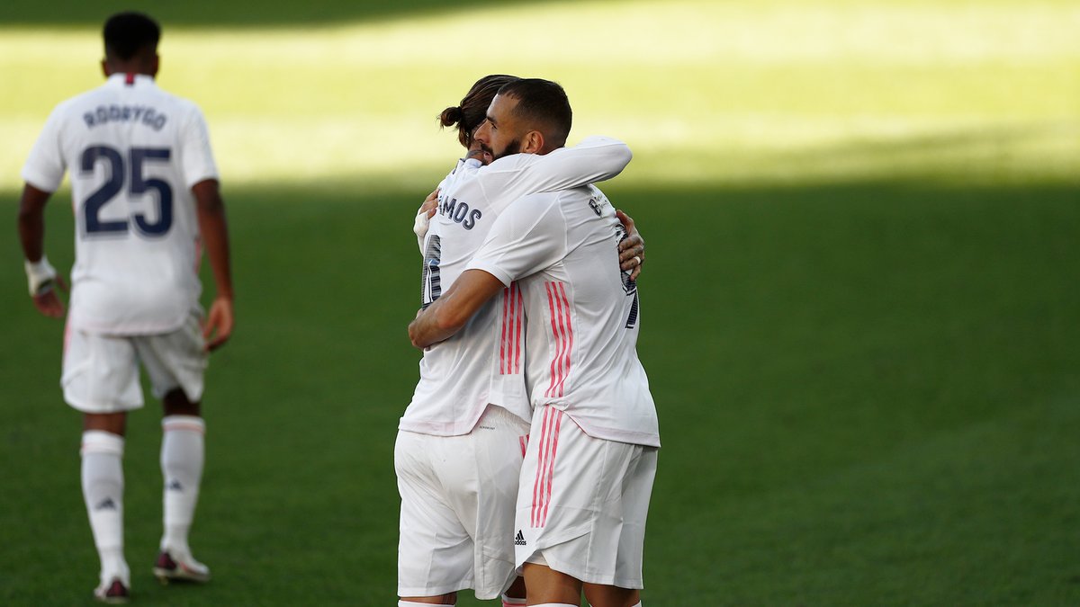 realmadriden's tweet image. ☀️🔝 How are we feeling this Monday morning, madridistas?
#HalaMadrid