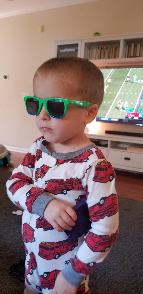 gnwilson's tweet photo. Me: Give me your best cool dude pose.

Liam: https://t.co/kQIz6msjnF
