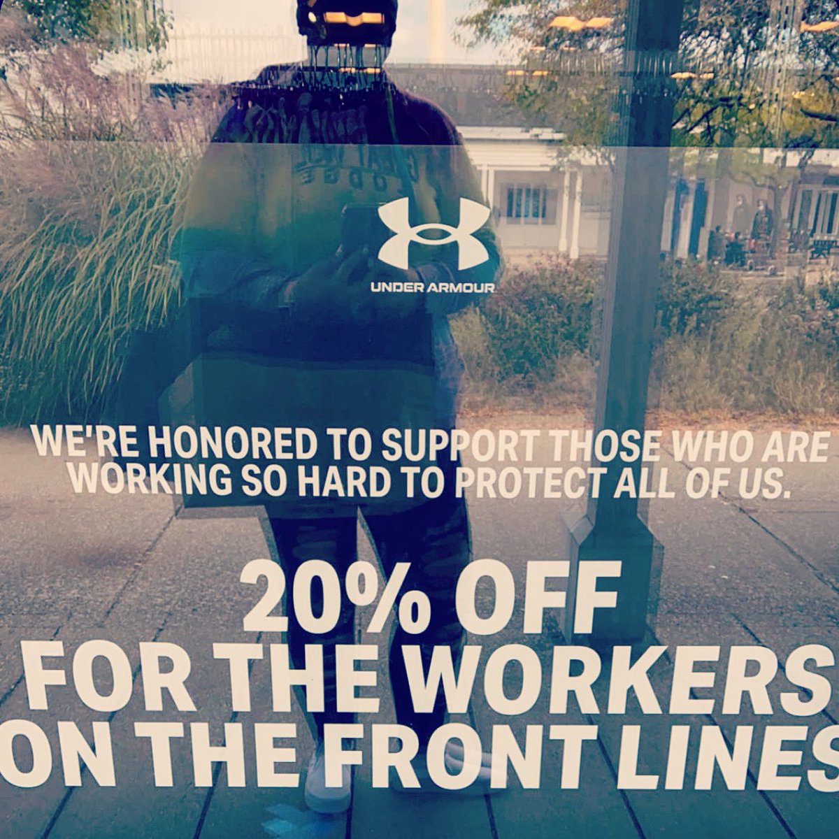 SMShell3's tweet photo. Thank you @UnderArmour! #teacher https://t.co/QIbWUxHegN