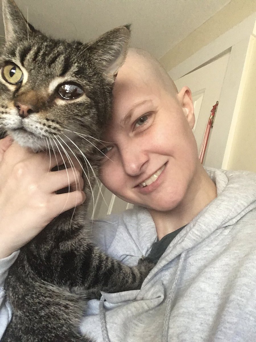 CobournJodi's tweet photo. #retweet to #remember the #bestcatever who crossed the #rainbowbridge Friday, Oct. 2, 2020. Harley was perfect, every day of her 13 years.
#365daysofHarley #daytwo https://t.co/Ok0vrnl3xW