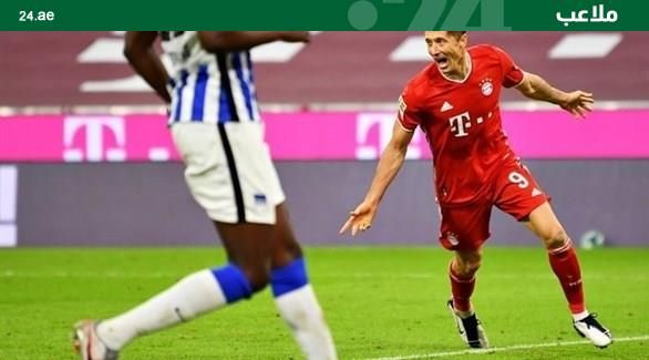 20foursport's tweet photo. "سوبر هاتريك" #ليفاندوفسكي ينقذ بايرن من انتفاضة هيرتا
#FCBBSC
#LEGENDowski
https://t.co/pNeJkwb68G https://t.co/pYeFNyg0GB